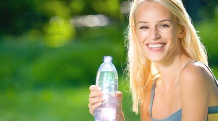  6 πράγματα που συμβαίνουν στο σώμα σου όταν δεν πίνεις νερό 