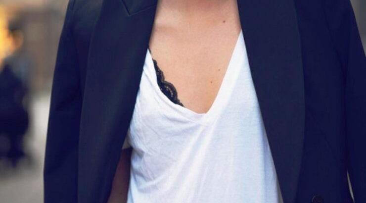 Το λευκό t-shirt είναι απαραίτητο 