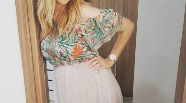 Δείτε τη Χριστιάνα Αριστοτέλους να ετοιμάζεται για τον γάμο στο πατρικό της σπίτι!