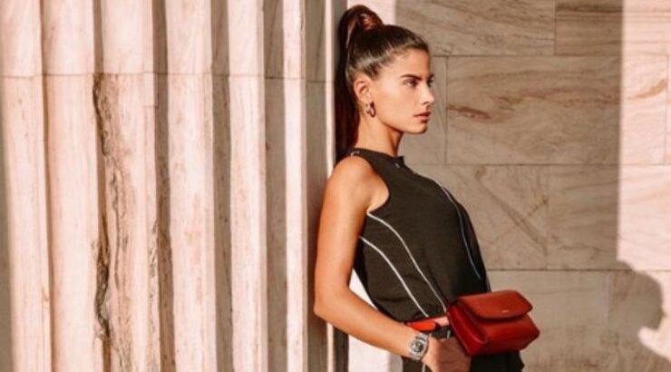 Χρίστινα Μπόμπα: Δείτε την στο υπέροχο της καμαρίνι με μπουρνούζι [εικόνες & βίντεο]