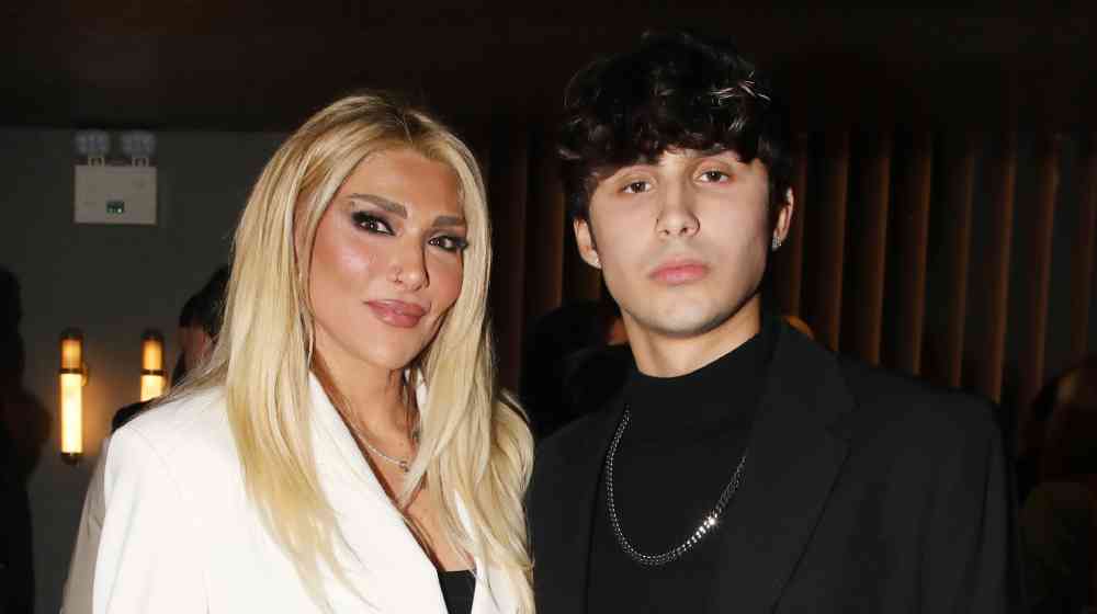 Μπάμπης Λαζαρίδης: «Μου τα έχει πει όλα η μαμά μου για τον πατέρα μου. Ζω με αυτό» [βίντεο]