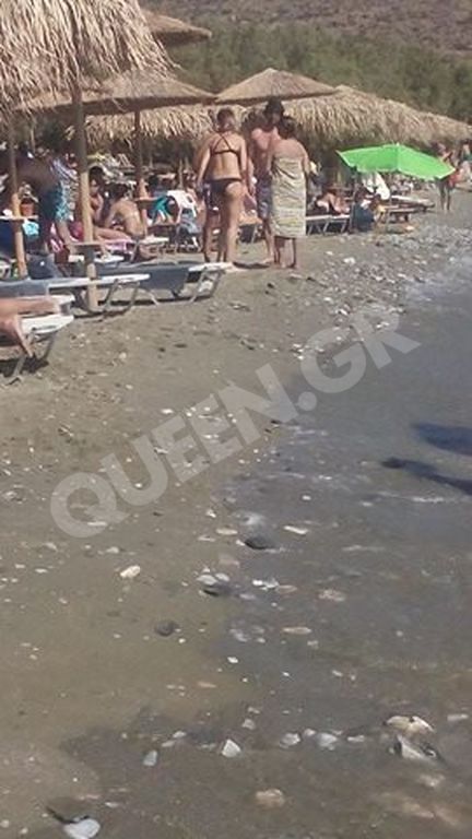 Η Ζέτα Δούκα με μαγιό σε παραλία της Τήνου, λίγους μήνες μετά τη γέννα | Ι  LOVE STYLE