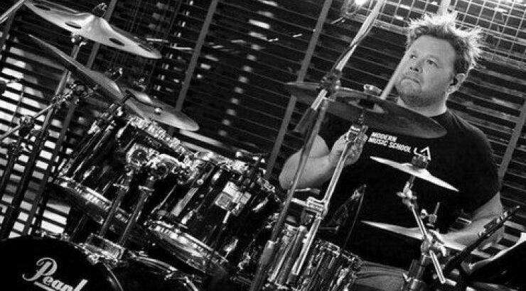 Η ελληνική μουσική "έχασε" τον ντράμμερ της