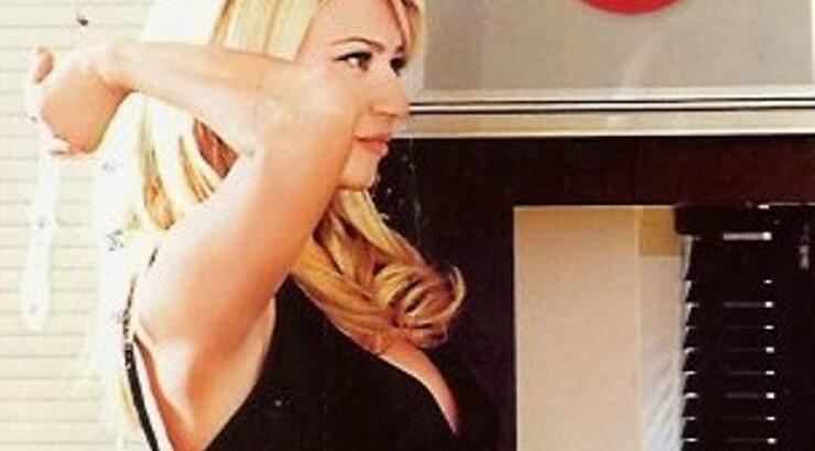 Τραυματίστηκε η Φαίη Σκορδά στα γυρίσματα του τρέιλερ της εκπομπής της