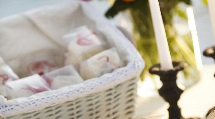 Πώς μπορεί να οργανωθεί ένας γάμος με χαμηλό κόστος; 