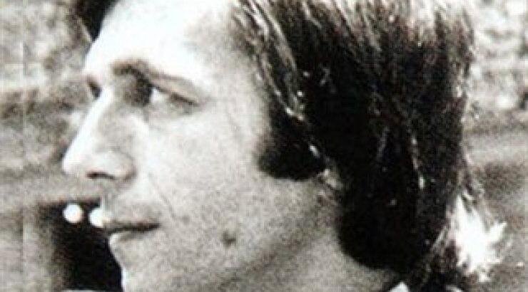 Έφυγε από τη ζωή ο ποιητής και στιχουργός Άλκης Αλκαίος