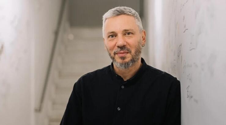 Αλκίνοος Ιωαννίδης: Tα σπάνια στιγμιότυπα με τον 85χρονο πατέρα του στο Ηρώδειο που συγκινούν