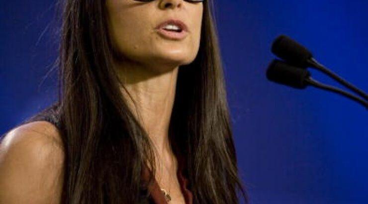 Η Demi Moore δυσκολεύεται να ξεπεράσει το χωρισμό