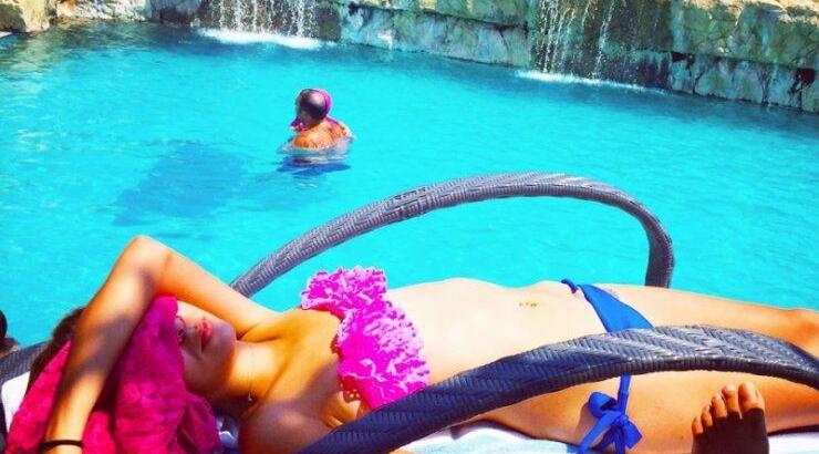 Οι καλοκαιρινές διακοπές Κύπριας ηθοποιού…