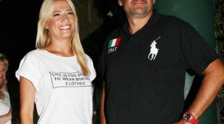 Δείτε την Σκορδά να τραγουδά με τον γιο της «Φεγγαράκι μου λαμπρό» [βίντεο]