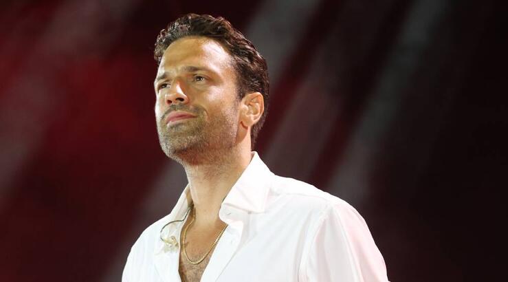 Αργυρός: Διέκοψε συναυλία του για να δει το τέλος του αγώνα της Εθνικής Ελλάδας στο Eurobasket 