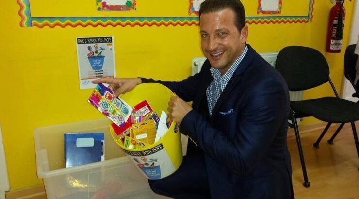 Xρύσανθος Τσουρούλλης: Στηρίζει την εκστρατεία "Back 2 School with hope"