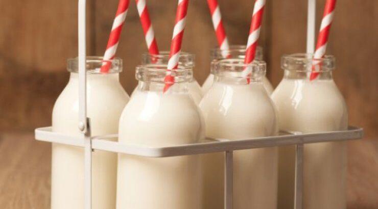 Μάθε να φτιάχνεις το πιο νόστιμο... φυτικό γάλα!