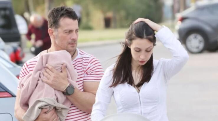 Αγγελόπουλος - Βαμβακούση: Όλες οι λεπτομέρειες για τη βάφτιση της κόρης τους