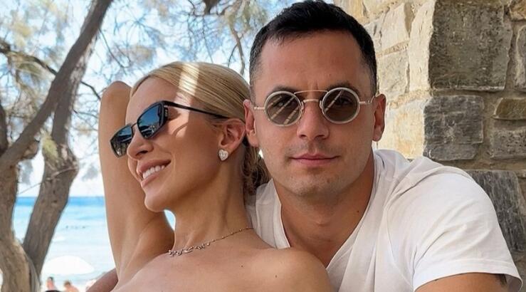 Κατερίνα Καινούργιου - Παναγιώτης Κουτσουμπής: Ένα βήμα πριν τη συγκατοίκηση ή τον γάμο; [εικόνα]