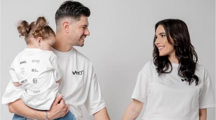 Έλενα Θεοδώρου: Η οικογενειακή pregnancy φωτογράφηση λίγο πριν γεννήσει [εικόνες]