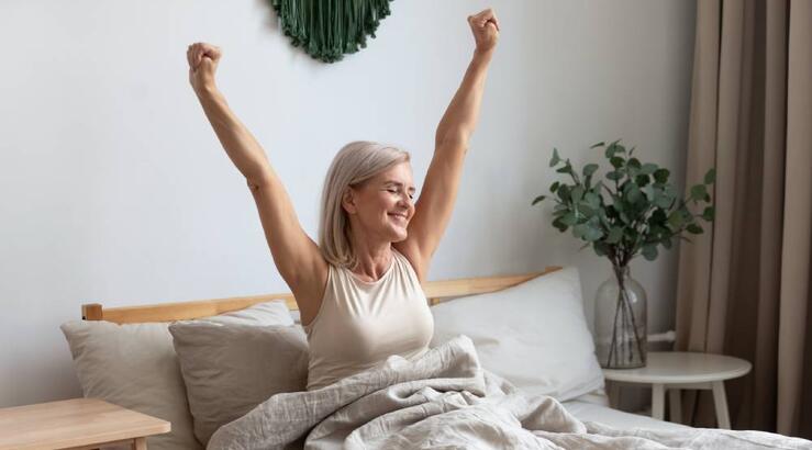 Μυστικά περιποίησης που κάθε γυναίκα άνω των 50 θα ήθελε να είχε μάθει νωρίτερα