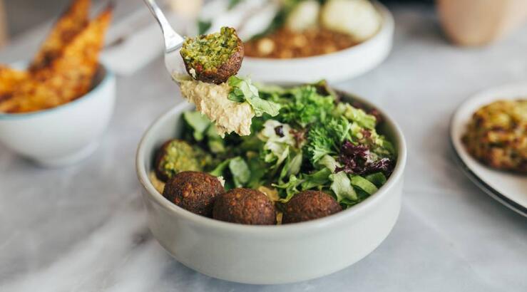 Πώς να φτιάξεις τραγανά και αρωματικά φαλάφελ; 