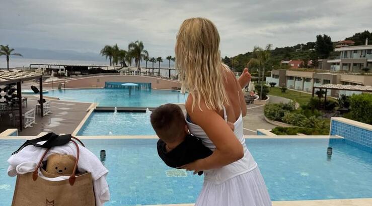 Διάσημη Ελληνίδα μίλησε πρώτη φορά για το διαζύγιό της δύο χρόνια μετά [βίντεο]