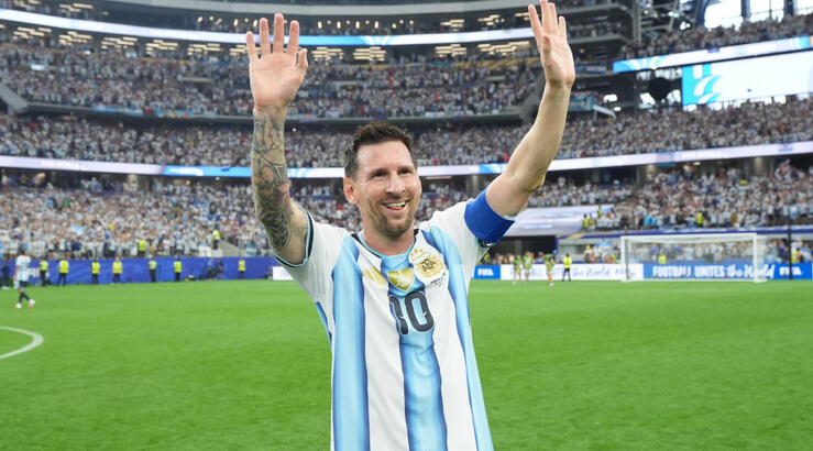 Lionel Messi: Τερματίζει επ’ αόριστον την καριέρα του μετά τον θάνατο του πατέρα του 