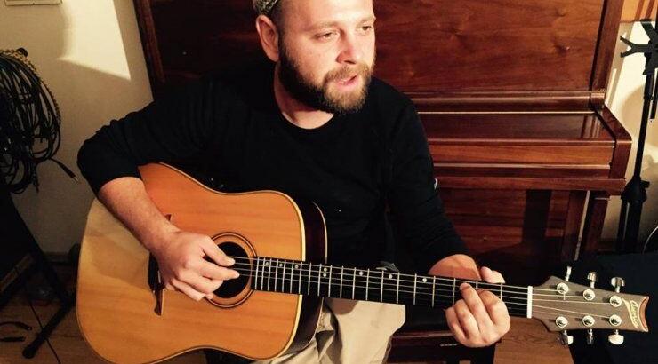 Ράγισαν καρδιές στο X-Factor! Η συγκλονιστική ερμηνεία του…άστεγου Αλέξανδρου που συγκίνησε τους κριτές!