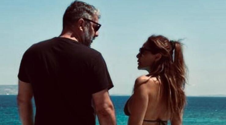 Βασίλης Μπισμπίκης: H ερωτική αφιέρωση προς τη Δέσποινα Βανδή σε διακοπές τους στην Κρήτη [εικόνα]