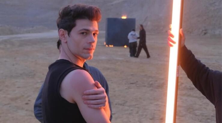 Theo Evan: Οι πρώτες δηλώσεις του εκπροσώπου μας στην Eurovision μετά την κυκλοφορία του κομματιού [βίντεο]