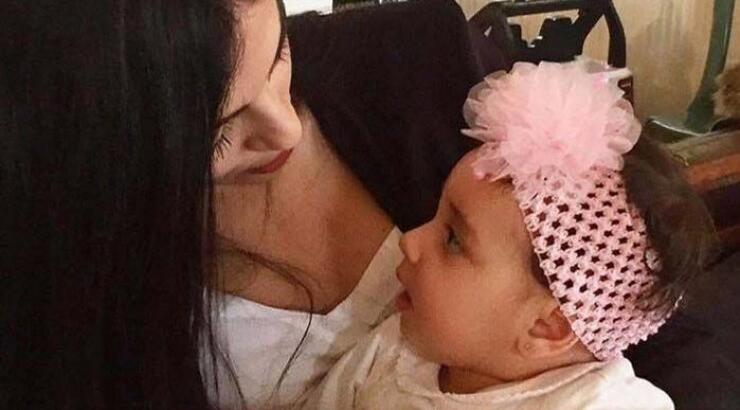 Άντρεα Κυριάκου - Γιώργος Μερκής: Φωτογραφίες από τα πρώτα γενέθλια της βαφτιστικιάς τους