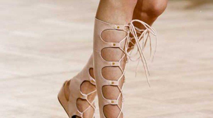  5 πράγματα που πρέπει να έχετε στο μυαλό σας όταν φοράτε lace up παπούτσια