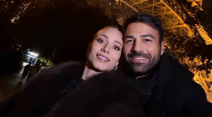 Ανδρέας – Σιμώνη: Τα φιλιά τους κάτω από τον Πύργο του Άιφελ [εικόνες]