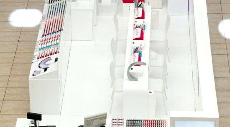 Nail Trends: Προσφέρει μία ξεχωριστή εμπειρία περιποίησης νυχιών