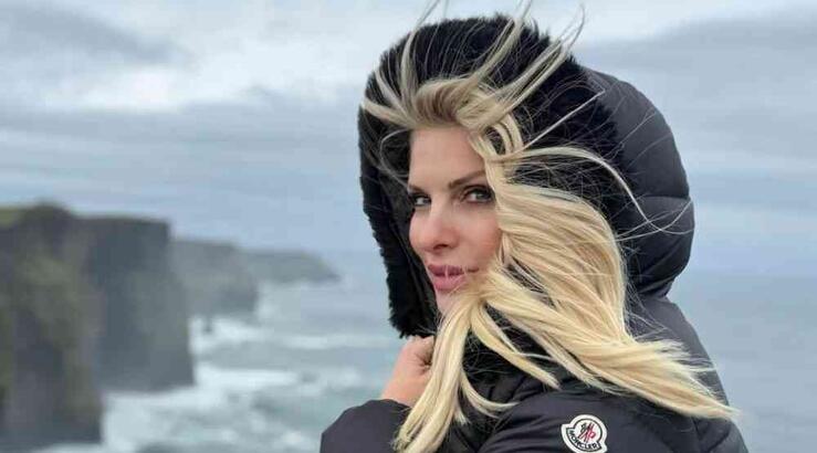 Ελένη Μενεγάκη: Οι φήμες χωρισμού και η φωτογραφία με τη βέρα της 