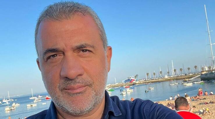 Λουκάς Φουρλάς: Τον «τσακώσαμε» για ψάρεμα τα ξημερώματα [εικόνες]