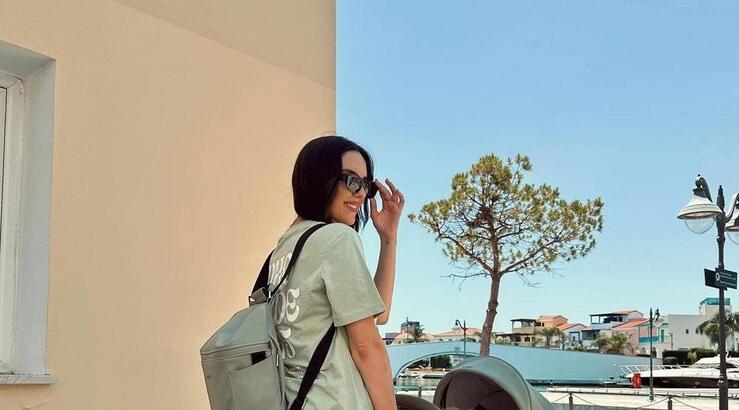 Έλενα Θεοδώρου: Διακοπές με τον νεογέννητο γιο της στον Πρωταρά [εικόνες]