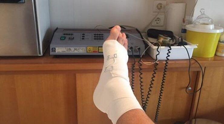 Ο τραυματισμός Έλληνα ηθοποιού κατά τη διάρκεια των διακοπών του