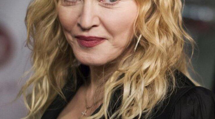 Madonna: Σάλος με φωτογραφίες για την προώθηση του άλμπουμ της [εικόνες]