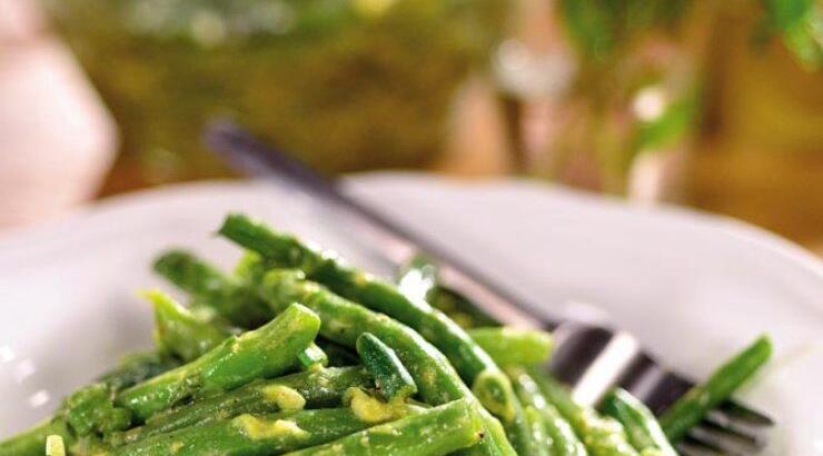 Γαλλική σαλάτα με φασολάκια και μουστάρδα