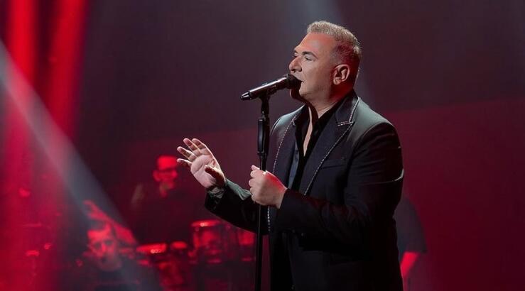 Αντώνης Ρέμος: Η προσωπική αποκάλυψη που έκανε δημόσια: "Λέω έτσι λίγο να απομονωθώ"