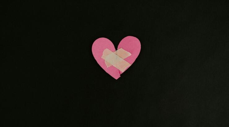 5 φράσεις που δείχνουν ότι ένας πρώην θέλει να επιστρέψει στη ζωή σου