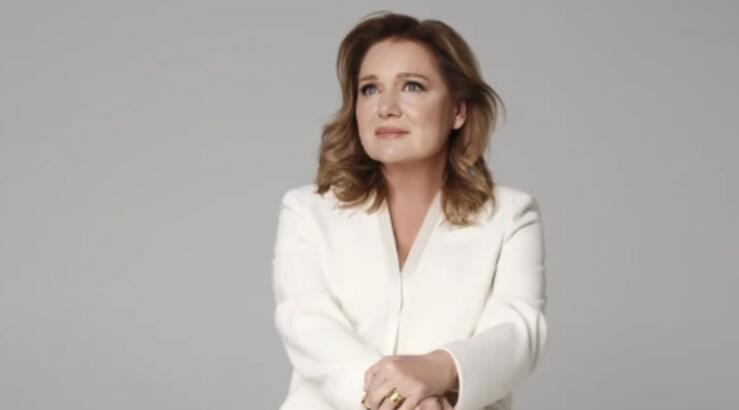 Μαρία Καβογιάννη: Γιόρτασε τα 68α γενέθλιά της - Το πάρτι, τα κλαρίνα και η τούρτα από την Σταυροπούλου [βίντεο]