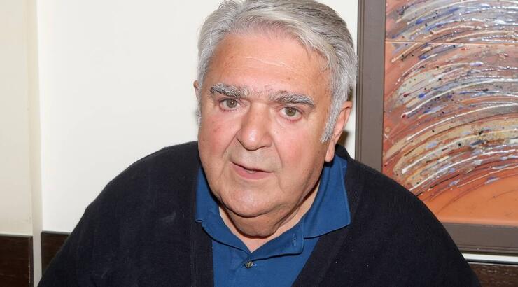 Tραγουδίστρια επισκέφθηκε τον Πασχάλη Τερζή στο σπίτι του: Δείτε πως είναι σήμερα