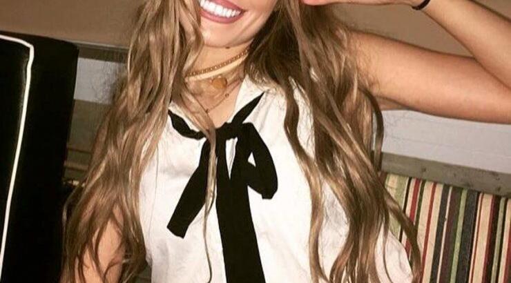 Μίνα Αρναούτη: Στέκεται στα πόδια της για πρώτη φορά