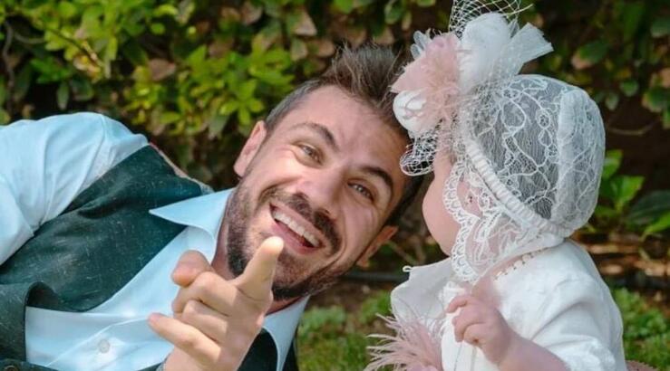 Άκης Πετρετζίκης: Η επική αντίδρασή του όταν αγοράκι «φλερτάρει» την κόρη του [βίντεο]