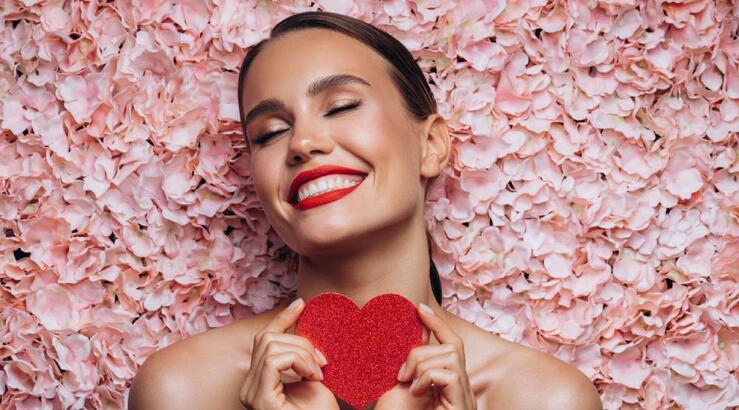 Τα ιδανικά μακιγιάζ για την ημέρα του Αγίου Βαλεντίνου 