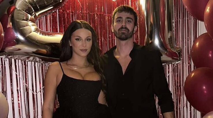 Ο Φάνης και η Χρύσα από το περσινό Survivor τελικά είναι ζευγάρι – Τους «τσακώσαμε» να φιλιούνται 