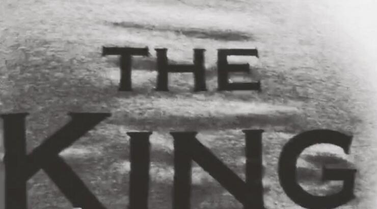 Κύπρια wag τρελά ερωτευμένη με τον "βασιλιά" της!