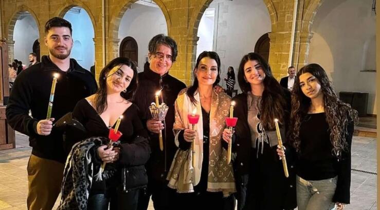 Τσιάκκας - Παυλίδου: Βρέθηκαν οικογενειακώς στην παράσταση όπου συμμετέχει η κόρη τους, Μαρία [εικόνα]