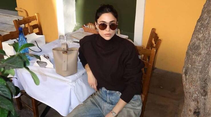 Βικτώρια Ιωάννου: Σου δείχνει την τάση που θα αναβαθμίσει το χειμερινό ντύσιμό σου