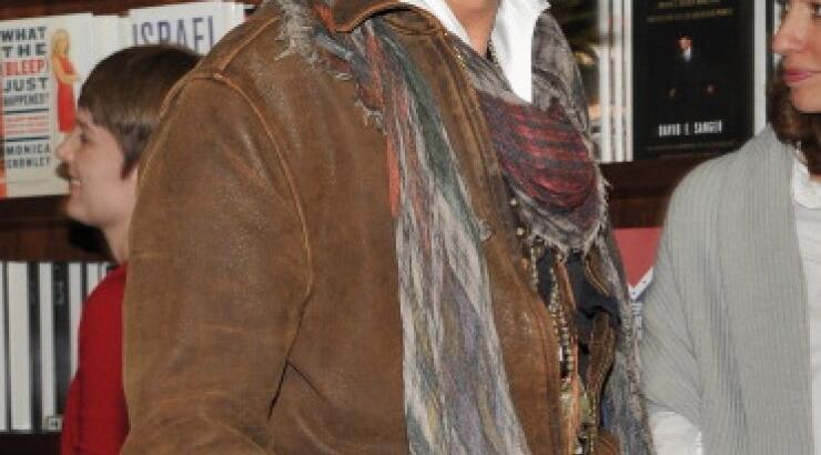 O Johnny Depp, τώρα και εκδότης