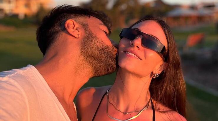 Σιμώνη Χριστοδούλου: Ποζάρει στο γυμναστήριο δείχνοντας μας τη φουσκωμένη της κοιλίτσα 